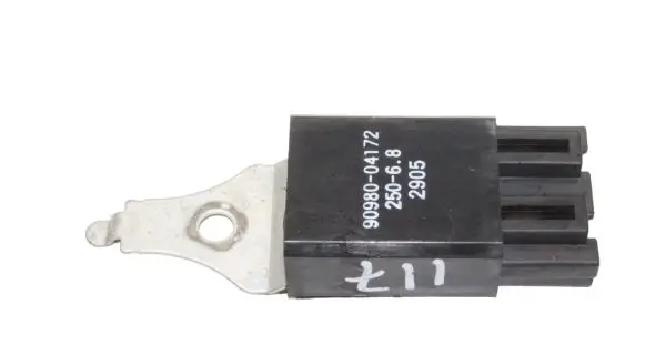 Lexus RX 450H Other relay 9098004172