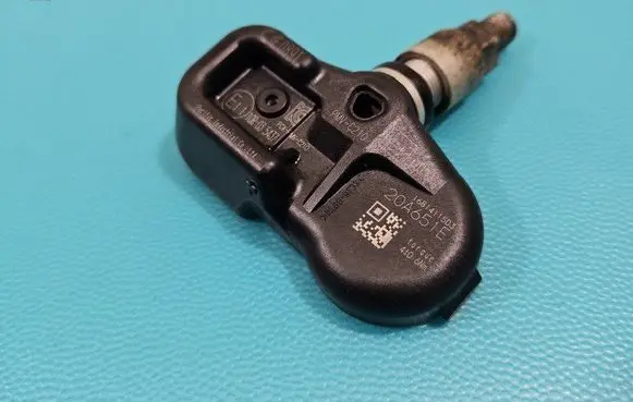 Toyota RAV 4 (XA40) Tire pressure sensor PCX-PMV-C210 IMPRK1485264