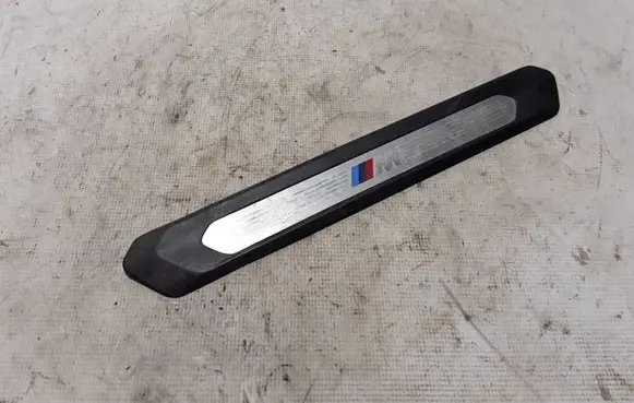 BMW X3 G01 Front sill trim cover 8068487