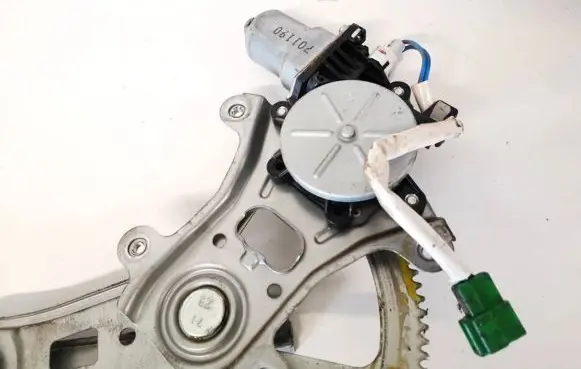 Subaru Outback Rear door window regulator motor
