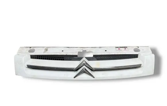 Citroen Berlingo Front grill 9644758177 9644757977