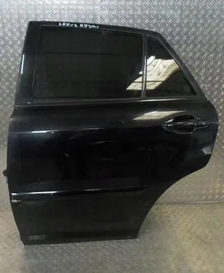 Lexus RX 300 Rear door