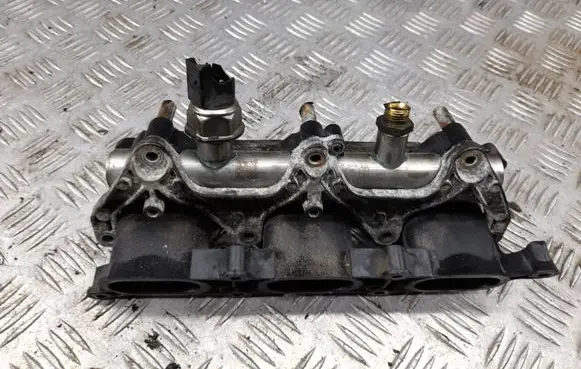 Audi Q5 SQ5 Intake manifold 06E133109S