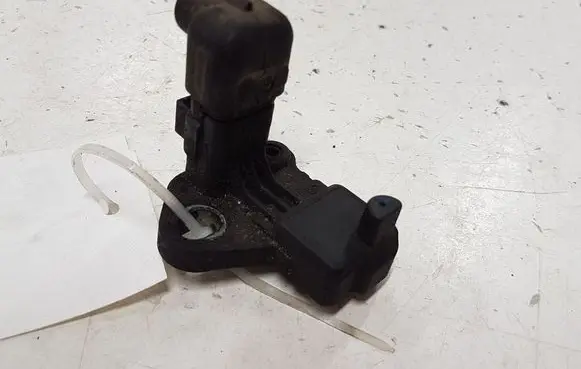 Peugeot 307 Crankshaft position sensor 9637466980