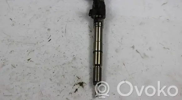 Volkswagen Caddy Fuel injector 03L130277B