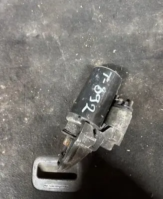 Opel Vectra C Starter motor 0001109062
