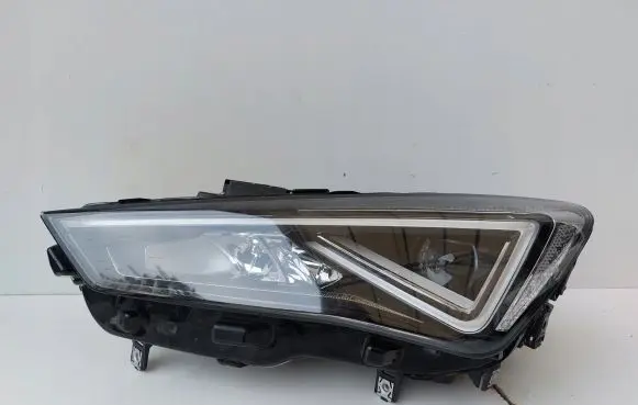 Seat Tarraco Headlight/headlamp 5FJ941007