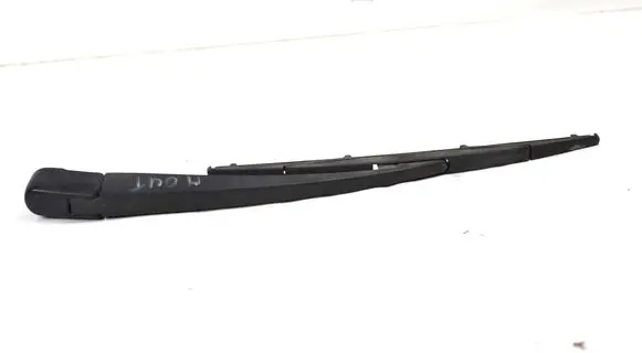 Mitsubishi Outlander Rear wiper blade arm 