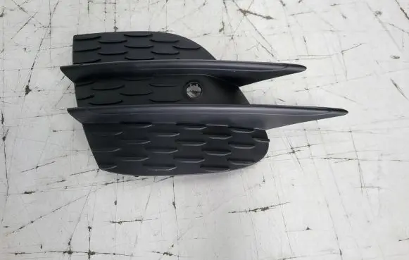 Mercedes-Benz E W213 Front bumper lower grill A2138858904