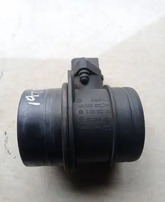 Volkswagen Touran I Mass air flow meter 0281002461