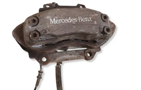 Mercedes-Benz E W211 Front brake caliper 20825301 20704603 20704703