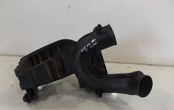 Renault Scenic III - Grand scenic III Intake resonator 8200923124