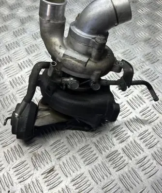 Lexus IS 220D-250-350 Turbo 1720126010 0601191310