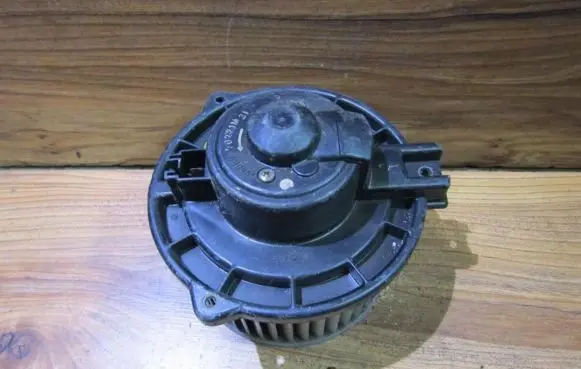 Toyota Camry Heater fan/blower 1940007022