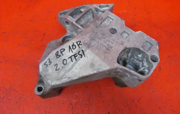 Audi A3 S3 A3 Sportback 8P Engine mounting bracket 06F199207H