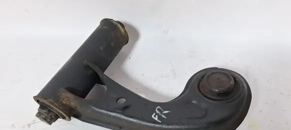 Front wheel hub spindle knuckle