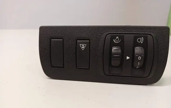 Renault Scenic III - Grand scenic III Headlight level height control switch 648450001R