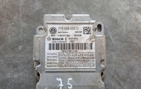Volkswagen Touareg II Airbag control unit/module 7P0959655D 0285011652