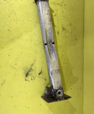 Peugeot 3008 I Front bumper shock/impact absorber 147KM