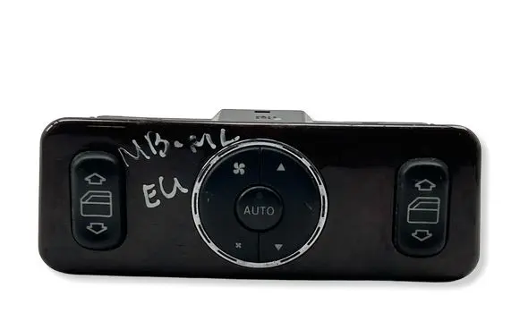 Mercedes-Benz ML W163 Electric window control switch A1638200426 2003031314 03420620