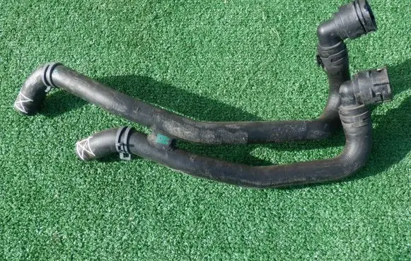 Volkswagen Golf VIII Engine coolant pipe/hose 5Q0121156D ZD200217 ASGTF90521