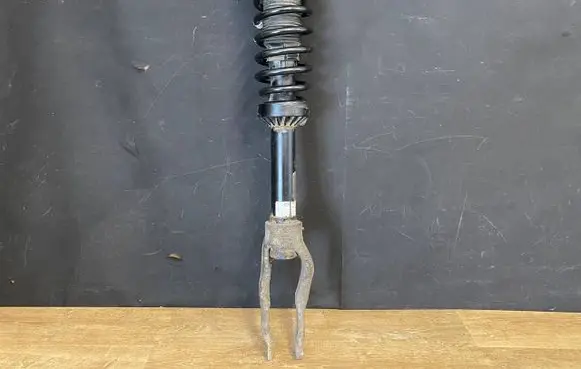 Land Rover Range Rover Velar Front shock absorber/damper J8A218B037CB 082017 ME03F62024253325