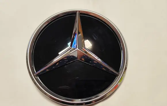Mercedes-Benz C W206 Manufacturer badge logo/emblem A0008880400 704938516