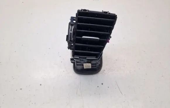 KIA Ceed Dashboard side air vent grill/cover trim 97490J7000 97490J7AA0 97490J7AAO