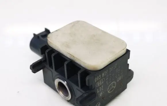 Mercedes-Benz ML W164 Airbag deployment crash/impact sensor 0038202926 965090306 1324024460