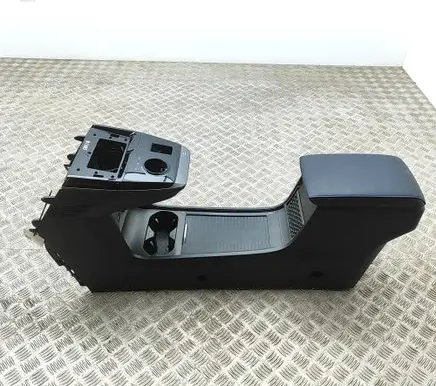 MG MG4 ev Center console S10007781 S10007779