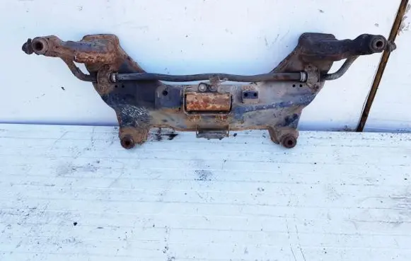 Nissan Almera Tino Front subframe