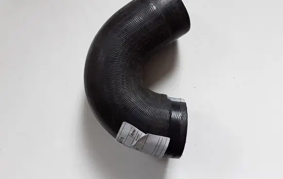 Porsche Panamera (970) Intercooler hose/pipe 97011017630