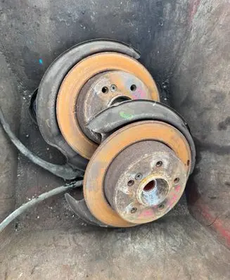 Mercedes-Benz 190 W201 Rear wheel hub spindle/knuckle 4959504