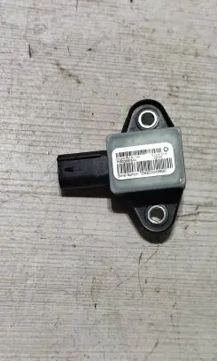 Jeep Cherokee Airbag deployment crash/impact sensor P56038976AA 39754C TS9QE00349B682