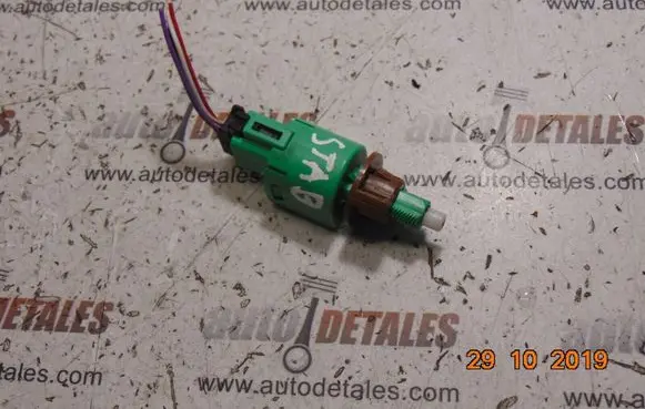 Toyota Avensis T270 Brake pedal sensor switch
