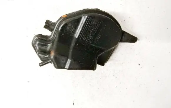 Volvo V50 Vacuum air tank 