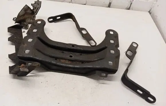Mercedes-Benz CL C215 Gearbox mounting bracket A2202420301