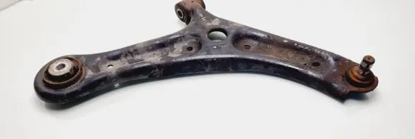 Ford Ecosport Front lower control arm/wishbone CN153012 1543420106