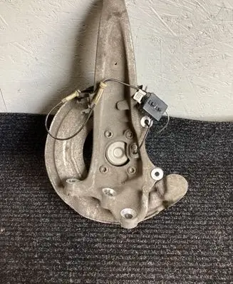 BMW 5 G30 G31 Front wheel hub