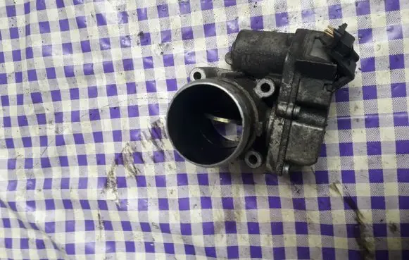 KIA Ceed Throttle valve 120101A