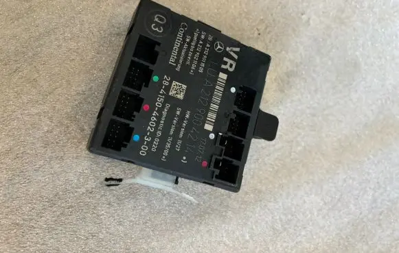 Mercedes-Benz C W204 Door control unit/module A2129004214 A2129021106 2129004214
