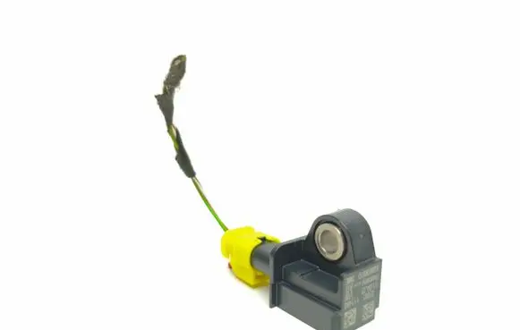 Volkswagen T-Roc Airbag deployment crash/impact sensor 5Q0959651D 07981 111482