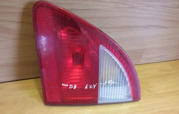 Ford Galaxy Tailgate rear/tail lights 7M5945094B