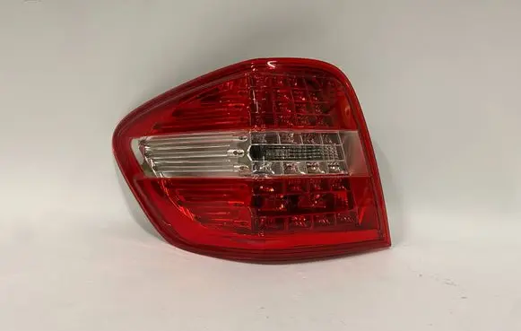 Mercedes-Benz ML W164 Rear/tail lights A1649064200