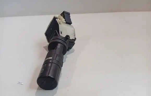 Nissan Qashqai Wiper control stalk