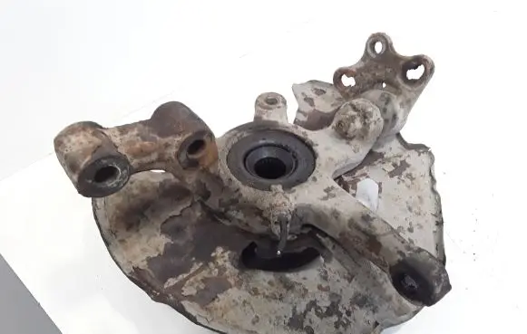Mercedes-Benz A W169 Front wheel hub spindle knuckle