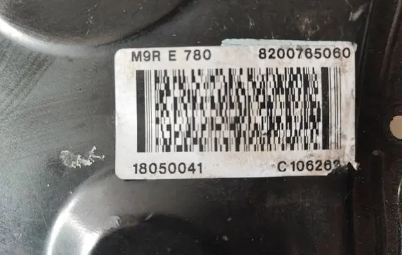 Renault Trafic II (X83) Timing chain cover 8200765060 C106262 18050041