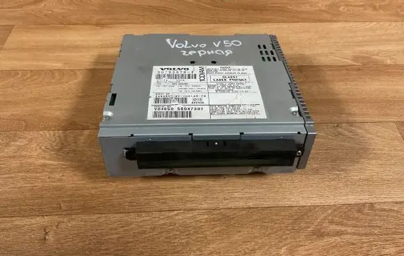 Volvo V50 CD/DVD changer 307525781