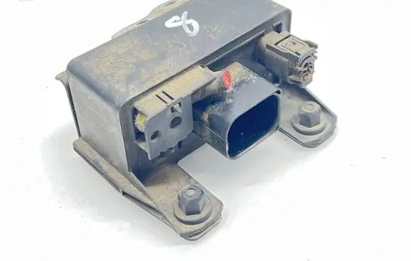 Mercedes-Benz CLK A209 C209 Glow plug pre-heat relay 0005453516