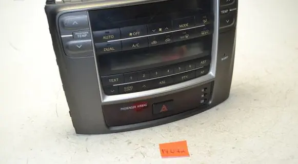 Lexus IS 220D-250-350 Climate control unit 758950